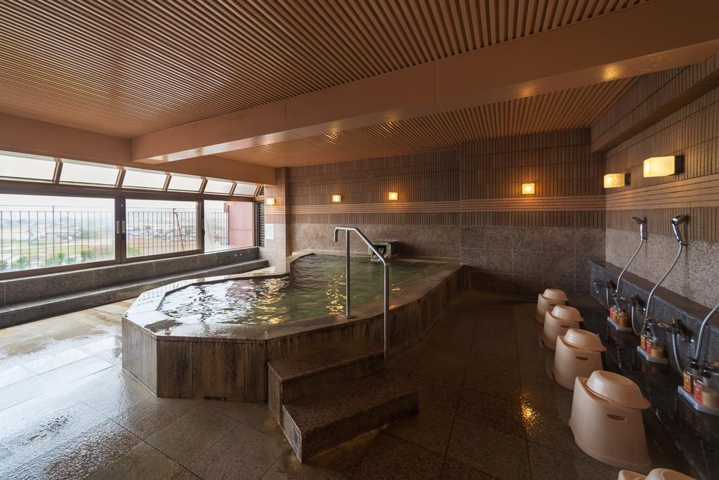 Aso Plaza Hotel Кумамото Екстериор снимка
